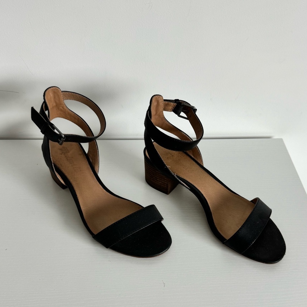 Madewell 7 Alice Black Leather Sandal - Picture 6 of 8